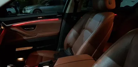 BMW 520d 엠비언트 라이트 실내 LED 무드등 레드 시공 작업