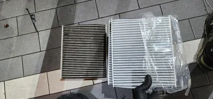 BMW F10 520d 실내손잡이 블랙 교체 작업 운전석, 조수석, 조수석뒤, 개별 창문스위치 트림 진득거림 스크레치로 인한 교환 시공후기 에어컨필터 교체 대구수입차정비 씨앤디