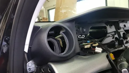[색깔이 변하는 LED 송풍구 엠비언트 1열 시공 후기🌈]벤츠 E클래스 W213 E200 (2018)_기존 밋밋한 송풍구에서 변신!!✨_대구 남구 수입차 벤츠 튜닝샵 씨앤디