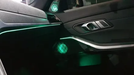 BMW 3시리즈 신형 G20 엠비언트 스피커커버 풀셋 작업 후기 330i 순정형 앰비언트 라이트 회오리 스피커 튜닝 시공 장착 LED엠비언트 실내 무드등 드레스업 대구씨앤디