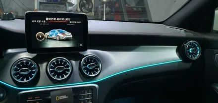 대구 벤츠 CLA 45 AMG 4매틱 송풍구, 도어트림, 대시보드 엠비언트 시공기 차량 내 분위기를 엠비언트 시공으로 반전! 대구엠비언트 엠비언트라이트 자동차엠비언트 엠비언트시공