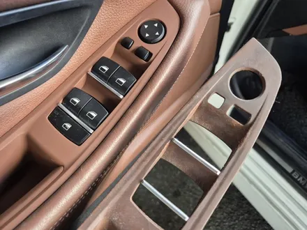 BMW 5시리즈 F10 520d 13년식 엔진오일교환 및 실내 운전석 윈도우스위치커버 손잡이 브라운색상 교체 작업 시공후기 BMW520d 고질병 대구수입차정비 씨앤디인터내셔널