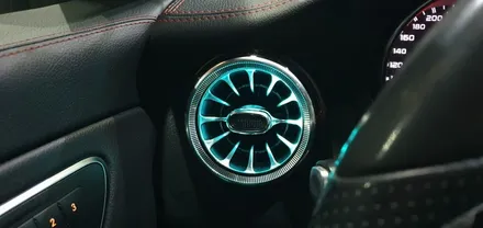 대구 벤츠 CLA 45 AMG 4매틱 송풍구, 도어트림, 대시보드 엠비언트 시공기 차량 내 분위기를 엠비언트 시공으로 반전! 대구엠비언트 엠비언트라이트 자동차엠비언트 엠비언트시공