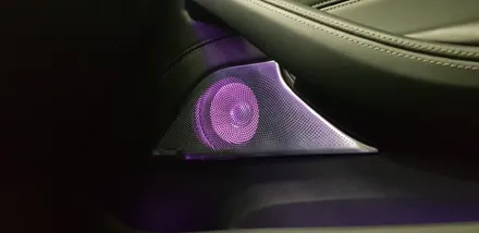: BMW G30 520d 바워스앤윌킨스ST 회오리트위터, 미드커버 뱅앤올룹슨ST 미드스피커 장착 : 차량실내 분위기를 더욱 무드있게 연출하고싶다면? : 대구대명동 씨앤디인터내셔널