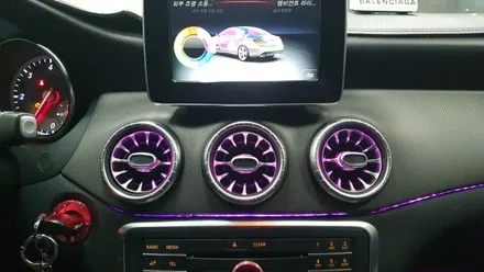 벤츠 CLA 200d 송풍구 엠비언트 도어엠비언트 풋등 장착작업  엠비언트 라이트 무드등 대구 카센터 수입차 정비 튜닝 수리 전문점 씨앤디인터내셔널