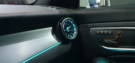 대구 벤츠 CLA 45 AMG 4매틱 송풍구, 도어트림, 대시보드 엠비언트 시공기 차량 내 분위기를 엠비언트 시공으로 반전! 대구엠비언트 엠비언트라이트 자동차엠비언트 엠비언트시공