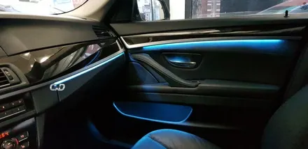 :: 대구 튜닝샵 528i F10 13년식 엠비언트 잘하는 곳 🌈:: BMW 5시리즈 3색 엠비언트(가변) 장착 - 주황색 / 아이스블루 / 화이트  :: 수입차 전문점 씨앤디✔