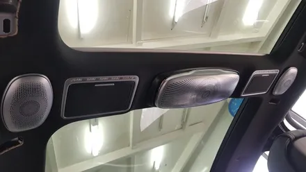 벤츠 S클래스 W222 S500 송풍구LED 천장 센터/사이드 엠비언트, 선글라스케이스 실버 부메스터st 엠비언트 시공 작업 대구 벤츠튜닝 실내엠비언트 장착 전문점 씨앤디인터내셔널