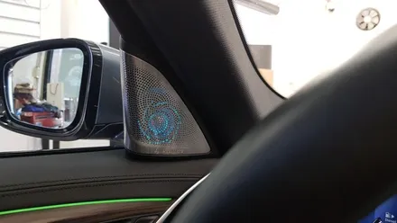 BMW G30 520d 회오리트위터, 미드커버, 미드스피커 교체 장착 작업 바워스ST 엠비언트 무드등 BMW튜닝 대구 씨앤디인터내셔널 5시리즈 17년식 엔진오일교환 작업