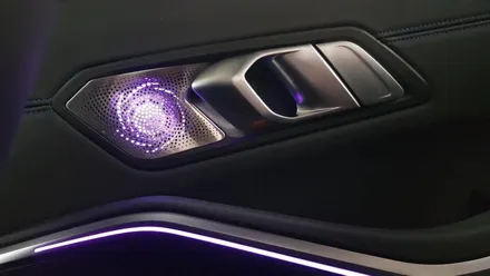 [실내차량인테리어] BMW 3시리즈 G20 320i 19\'- 회오리트위터 스피커, 미드레인지, 도어캐치 장착 : 엠비언트 라이트 은은하고 고급진 느낌 ✨ 수입차용품 대구씨앤디 :