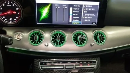 [색깔이 변하는 LED 송풍구 엠비언트 1열 시공 후기🌈]벤츠 E클래스 W213 E200 (2018)_기존 밋밋한 송풍구에서 변신!!✨_대구 남구 수입차 벤츠 튜닝샵 씨앤디