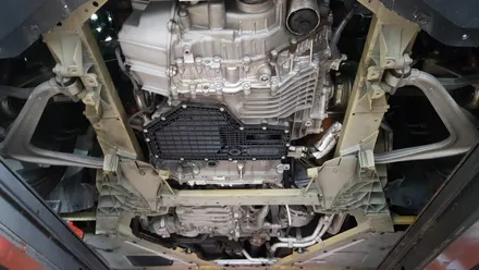 람보르기니 우라칸 엔진오일교환 작업 대구 수입차 정비 전문점 씨앤디인터내셔널 C&D 합성유 오일교환 쉘 힐릭스 울트라 필터교체 URACAN 엔진오일교환주기 스포츠카 자동차정비 전문