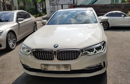 BMW G30 520d 회오리스피커 + 미드커버 + 미드스피커 장착 작업 대구 BMW튜닝 전문점 씨앤디인터내셔널 5시리즈 LED 엠비언트 회오리트위터 LED미드레인지 커버