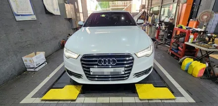 아우디 A6 35 TDI 엔진오일교환 및 앞패드교환 작업 15년식 A6엔진오일 A6프론트브레이크패드 교체 시공후기 대구수입차정비 아우디정비 앞산카페골목 남구 카센타 씨앤디인터내셔널