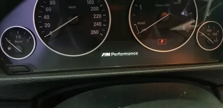 BMW F30 실내 도어 엠비언트 장착 실내라이트 튜닝 전문점 LED 도어 무드등 시공 3시리즈 320d 대구 카센터 씨앤디인터내셔널