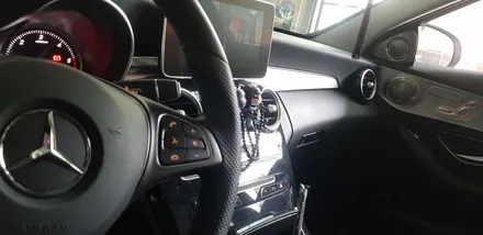 : 벤츠 C220 W205 3D부메스터&부메스터ST 도어스피커 커버 장착 : 스피커하나만 바뀌어도 차량의 분위기와 고급스러움이 자연스럽게 묻어나는 튜닝 : 대구 씨앤디인터내셔널 :