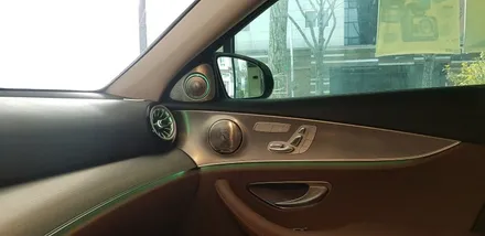 벤츠 E300 W213 부메스터ST 전동트위터 +LED송풍구 장착작업 벤츠튜닝 송풍구LED 전동스피커 엠비언트 실내튜닝 수입차전문점 대구벤츠전문점 대구앞산씨앤디인터내셔널