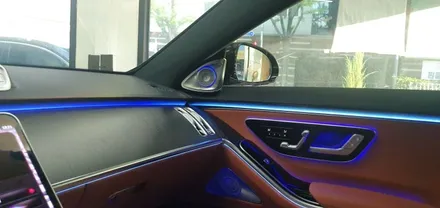 메르세데스 벤츠 S450 4MATIC 22년식 W223 부메스터 + 엑티브 엠비언트 + 리어 모니터 장착 시공후기 S클래스 신형 대구 남구 대명동 벤츠튜닝 전문점 씨앤디인터내셔널