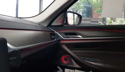 BMW G30 520d 회오리트위터 미드커버 미드스피커 교체작업 520d 엠비언트 작업 바워스 st 트위터 스피커 교체 대구bmw정비 튜닝 대구씨앤디인터내셔널
