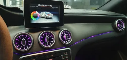 벤츠 CLA 200d 송풍구 엠비언트 도어엠비언트 풋등 장착작업  엠비언트 라이트 무드등 대구 카센터 수입차 정비 튜닝 수리 전문점 씨앤디인터내셔널