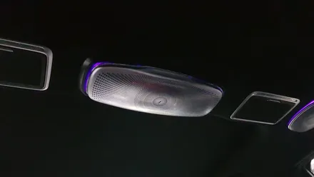대구자동차전문 벤츠 LED 송풍구 W222차량 실내 엠비언트 시공 및 선글라스함 부메스터ST 작업으로 실내 인테리어 업그레이드 대구수입차튜닝 대구수입차전문 대구앞산씨앤디인터내셔널