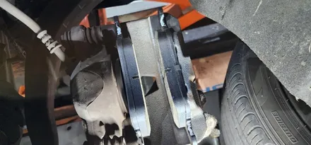 아우디 A6 35 TDI 엔진오일교환 및 앞패드교환 작업 15년식 A6엔진오일 A6프론트브레이크패드 교체 시공후기 대구수입차정비 아우디정비 앞산카페골목 남구 카센타 씨앤디인터내셔널