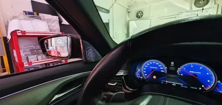 BMW G30 520d 회오리트위터+미드레인지 커버 장착 작업 대구 BMW튜닝 G30회오리스피커 실내 시공후기 엠비언트 튜닝 수입차정비 전문 씨앤디LED미드커버 바워스ST