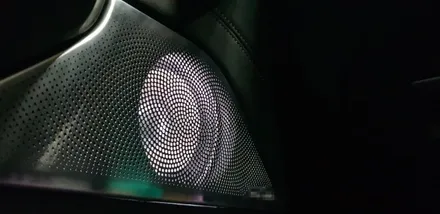 : BMW G30 520d 바워스앤윌킨스ST 회오리트위터, 미드커버 뱅앤올룹슨ST 미드스피커 장착 : 차량실내 분위기를 더욱 무드있게 연출하고싶다면? : 대구대명동 씨앤디인터내셔널