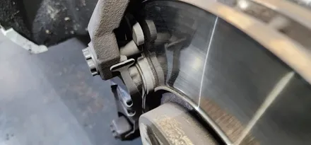 아우디 A6 35 TDI 엔진오일교환 및 앞패드교환 작업 15년식 A6엔진오일 A6프론트브레이크패드 교체 시공후기 대구수입차정비 아우디정비 앞산카페골목 남구 카센타 씨앤디인터내셔널