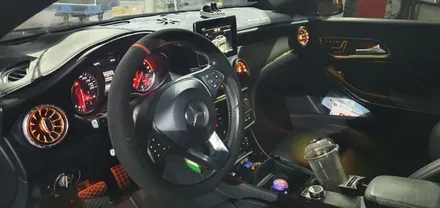 벤츠 CLA 200d 송풍구 엠비언트 도어엠비언트 풋등 장착작업  엠비언트 라이트 무드등 대구 카센터 수입차 정비 튜닝 수리 전문점 씨앤디인터내셔널