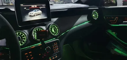 벤츠 CLA 200d 송풍구 엠비언트 도어엠비언트 풋등 장착작업  엠비언트 라이트 무드등 대구 카센터 수입차 정비 튜닝 수리 전문점 씨앤디인터내셔널