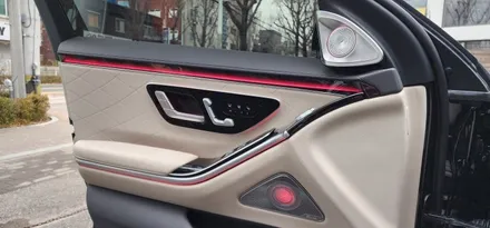 [C&D인터내셔널] 벤츠 S클래스 W223 S450 23년식/ 엠비언트라이트로 실내 분위기를 은은하게! 4D 부메스터 스피커/ 액티브 엠비언트/ 미드커버 엠비언트/ 피아노 라커트림