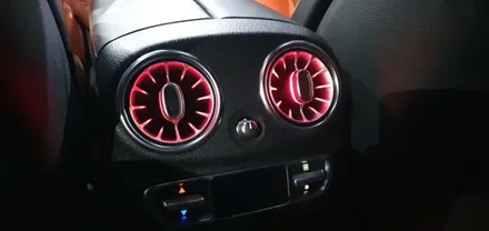 : 벤츠 E43 AMG 엠비언트 송풍구 교체 : 날마다 기분따라 엠비언트 색상을 통해 색다른 기분전환 ✨ 같은 도로 위 다른 기분 🎶 대구 대명동 씨앤디인터내셔널 대구씨앤디 :
