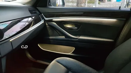 :: 대구 튜닝샵 528i F10 13년식 엠비언트 잘하는 곳 🌈:: BMW 5시리즈 3색 엠비언트(가변) 장착 - 주황색 / 아이스블루 / 화이트  :: 수입차 전문점 씨앤디✔