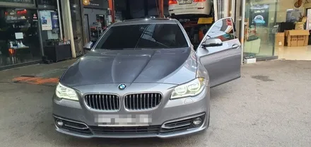 BMW 14년식 528i 도어 엠비언트 레드 장착 작업, 실내 무드등, LED레드, 수입차 정비 튜닝 수리 전문점 대구 카센터 씨앤디인터내셔널