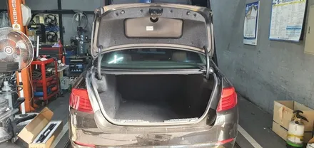 [대구씨앤디] 트렁크 버튼이식 ✨ 간편한 오픈/클로징 : BMW 5시리즈 F10 520d xDrive 13년식 전동트렁크 시공 : 자동차튜닝 편의옵션 남구 대명동 자동차용품 :