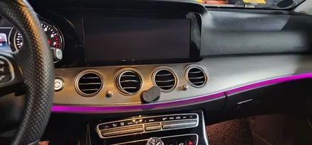 대구 벤츠 W213 E200 18년식 송풍구 엠비언트 1열 2열 장착 작업 BENZ E클래스 실내 LED 엠비언트 라이트 무드등 터빈디자인 튜닝업! 대구수입차정비 벤츠튜닝 씨앤디