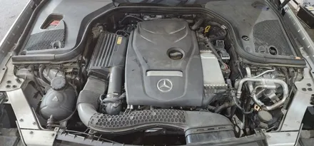벤츠 W213 E300 4MATIC 17년식 제네레다 발전기 교체 및 엔진오일교환 작업 BENZ E클래스 E300제네레다교체 시공후기 대구수입차정비 벤츠정비 대명동 씨앤디인터내셔널