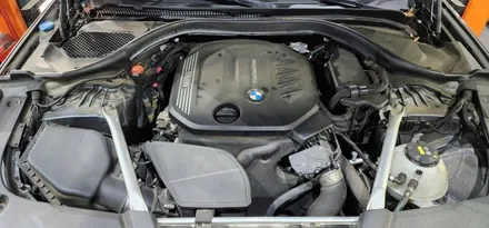 BMW 5시리즈 G30 520d M스포츠패키지 20년식 발전기쪽 경고등 점등 제네레다, 외벨트세트 교체, 엔진오일교환 작업 BMW520d 발전기 알터네이터 외벨트 SET 대구씨앤디