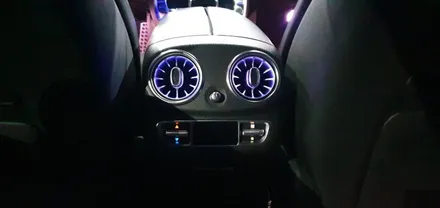 : 벤츠 E43 AMG 엠비언트 송풍구 교체 : 날마다 기분따라 엠비언트 색상을 통해 색다른 기분전환 ✨ 같은 도로 위 다른 기분 🎶 대구 대명동 씨앤디인터내셔널 대구씨앤디 :