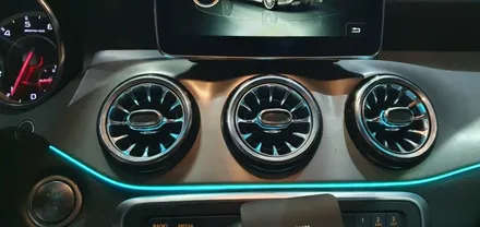 대구 벤츠 CLA 45 AMG 4매틱 송풍구, 도어트림, 대시보드 엠비언트 시공기 차량 내 분위기를 엠비언트 시공으로 반전! 대구엠비언트 엠비언트라이트 자동차엠비언트 엠비언트시공