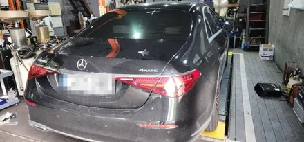 벤츠 S클래스 W223 S350 d (2022) 부메스터st 4D 전동트위터 시공 : 시동 ON/OFF 시 스피커가 회전하며 퍼포먼스 기능 +앰비언트라이트 벤츠튜닝 : 대구씨앤디