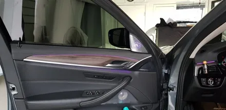 : BMW G30 520d 바워스앤윌킨스ST 회오리트위터, 미드커버 뱅앤올룹슨ST 미드스피커 장착 : 차량실내 분위기를 더욱 무드있게 연출하고싶다면? : 대구대명동 씨앤디인터내셔널