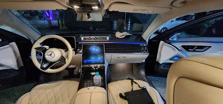 [C&D인터내셔널] 벤츠 S클래스 W223 S450 23년식/ 엠비언트라이트로 실내 분위기를 은은하게! 4D 부메스터 스피커/ 액티브 엠비언트/ 미드커버 엠비언트/ 피아노 라커트림
