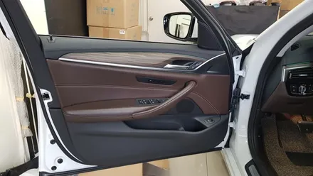 BMW 5시리즈 G30 520d 회오리트위터 세트 시공후기 대구 BMW정비 BMW튜닝 BMW520d 엠비언트 작업 씨앤디인터내셔널 G바디 18년식 바워스ST 트위터 스피커 교체