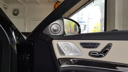 벤츠 W222 S560 4MATIC 부메스터ST 전동 트위터 장착 작업 S클래스 대구 씨앤디 대구 수입자동차 정비 튜닝 벤츠정비 벤츠튜닝 벤츠전문점 3D전동트위터실내무드등 엠비언트