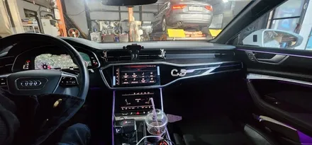 아우디 A7 C8 전동트위터, 대시보드 엠비언트 라이트 작업 AUDI A7(4K) 50 TDI 콰트로 20년식 실내 LED 무드등 대구아우디튜닝 수입차튜닝 전문 씨앤디인터내셔널