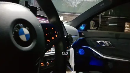 BMW g20 330i (2019) 엠비언트 풀세트 시공 : LED 회오리 트위터 포함 LED 스피커 : 실내 분위기를 느낌있고 감성적이게 ✨ : 라이트시공 : 대구 앞산 씨앤디