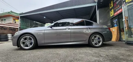 대구 BMW 528i F10 (2016) 블루 캘리퍼 도색 작업 후기👀 :: 바퀴에 시선이 자꾸만 가는 드레스업 튜닝💙:: 5시리즈 비포 애프터 :: 남구 튜닝샵 카센터 씨앤디