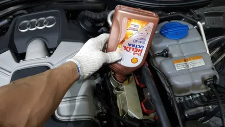아우디 A4 B9 전동트위터 장착작업]아우디 전동스피커 실내엠비언트 무드등 분위기등 A4신형 스피커튜닝 대구아우디전문점 대구앞산카센터 아우디정비 스피커장착점 대구씨앤디